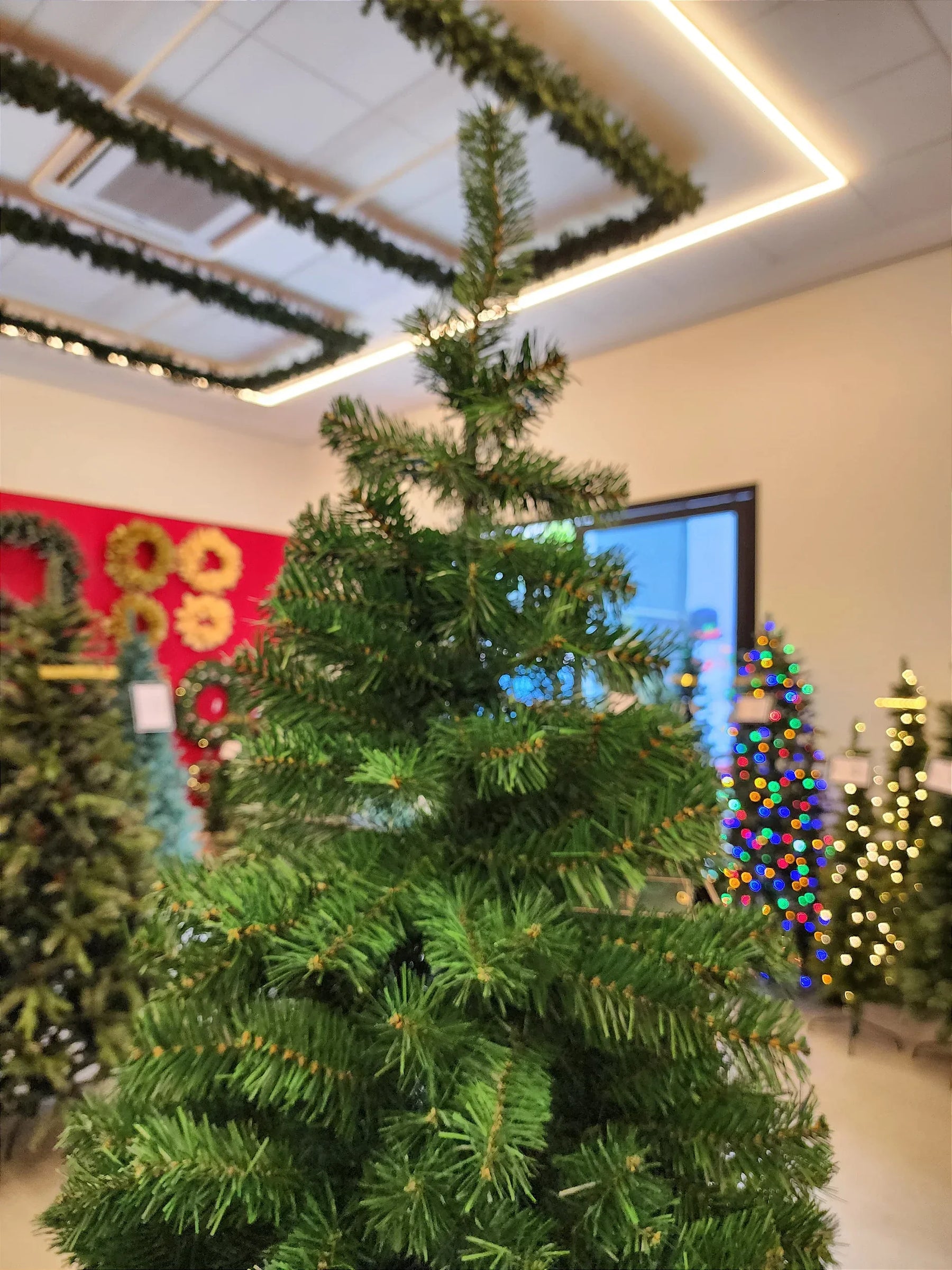 Árvore de Natal Tradicional Copacabana 2,10m • 720 Galhos