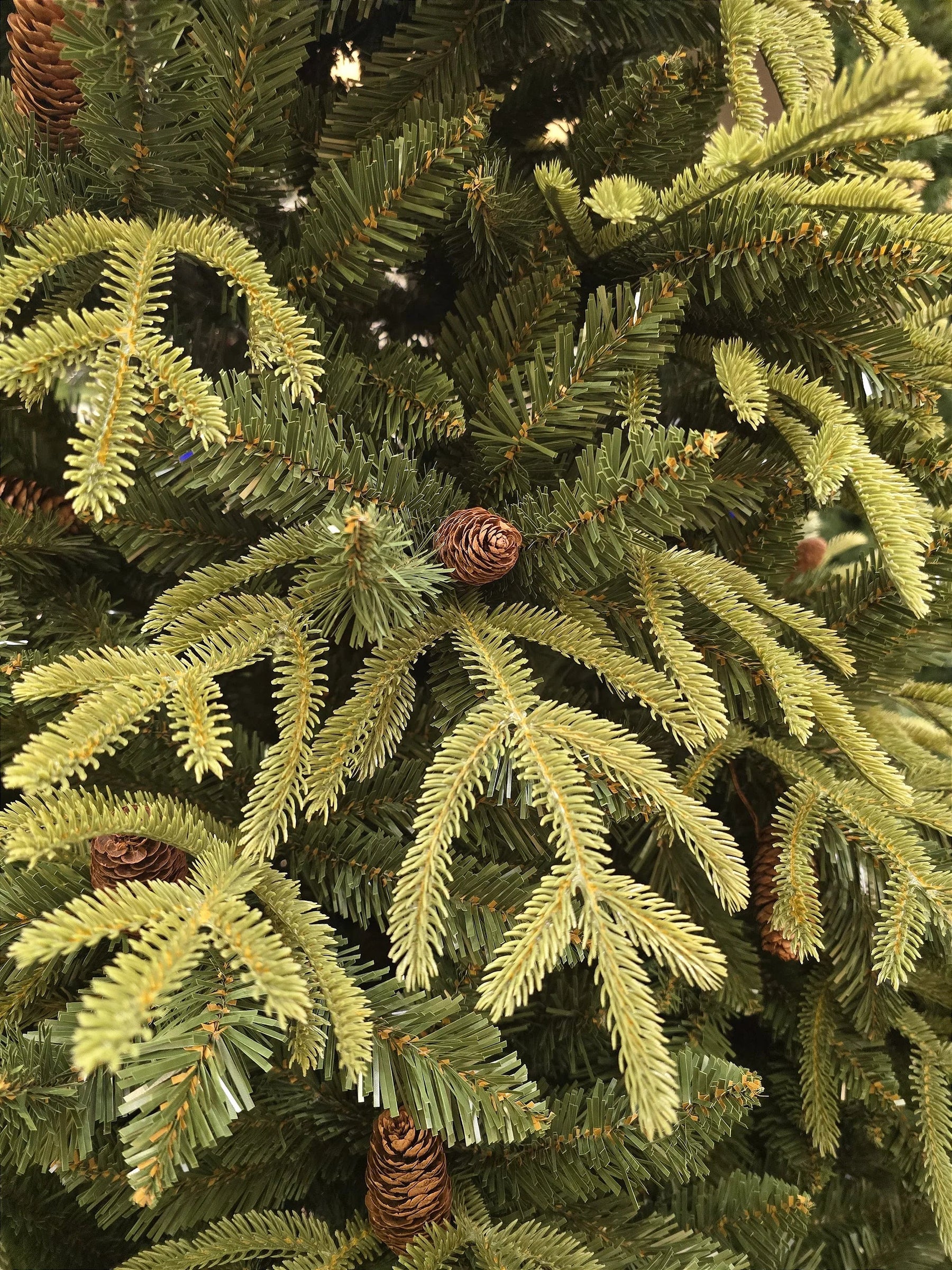 Árvore de Natal Pinheiro Super Realista Santorini 2,10m 4428 Galhos