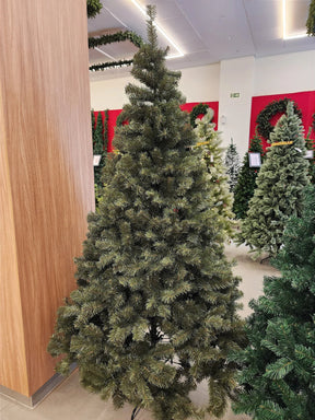 Árvore de Natal Tradicional Ipanema 2,10m 720 Galhos